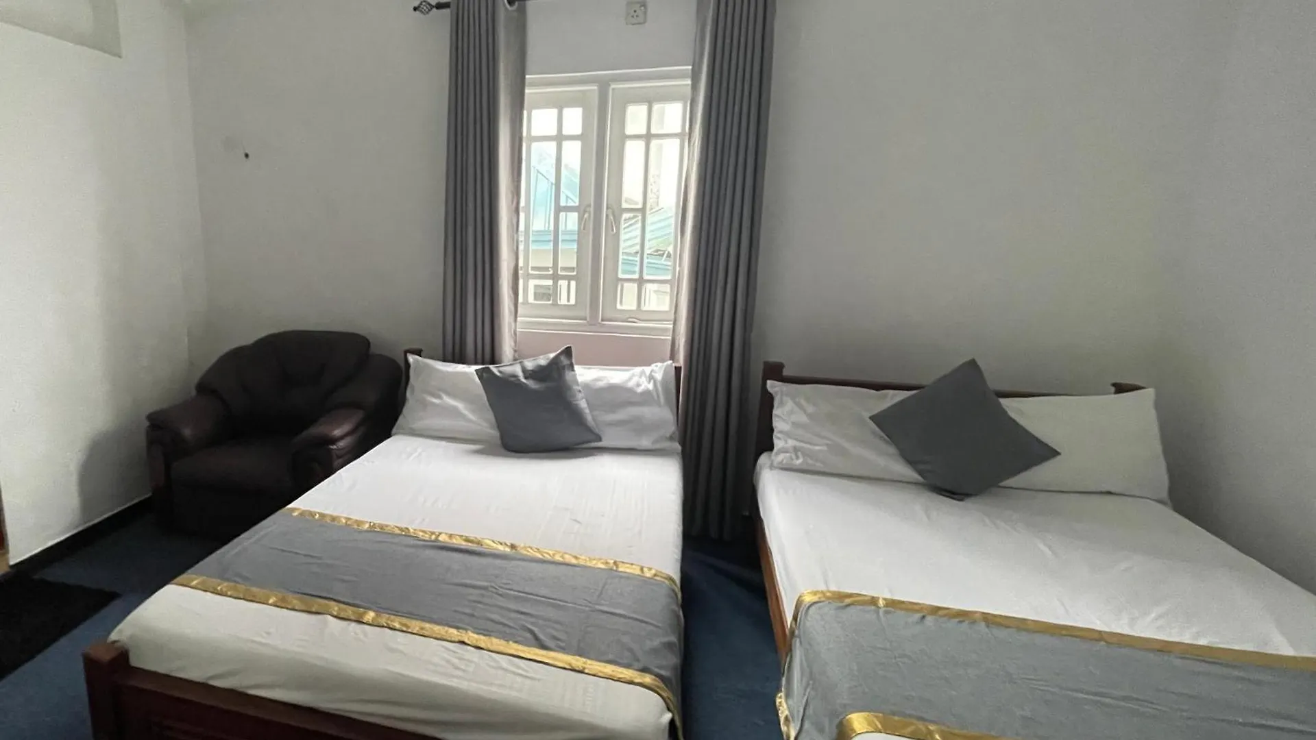 Aoki Resort Nuwaraeliya Nuwara Eliya 2*,